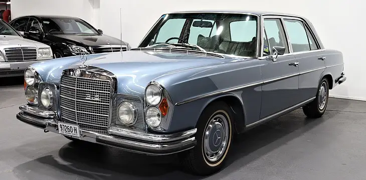 Image of Vintage Car from Carbids Auctions